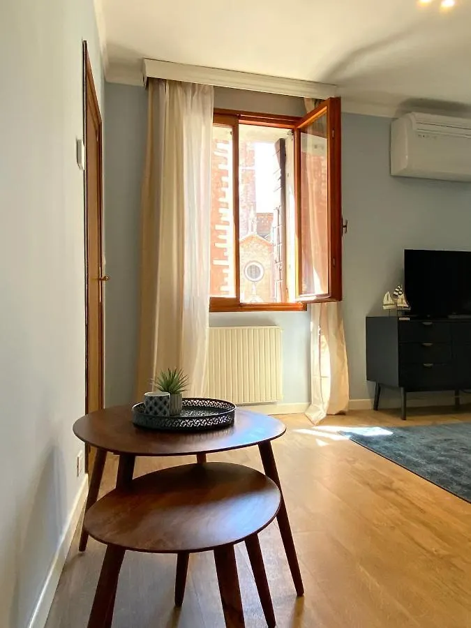 Suite Veronica & Maison Laguna Venice Apartment
