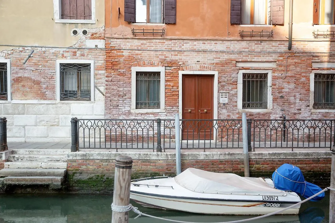 Apartment Suite Veronica & Maison Laguna Venice Italy
