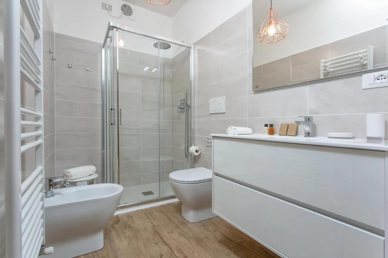 Suite Veronica & Maison Laguna Venice 0*,