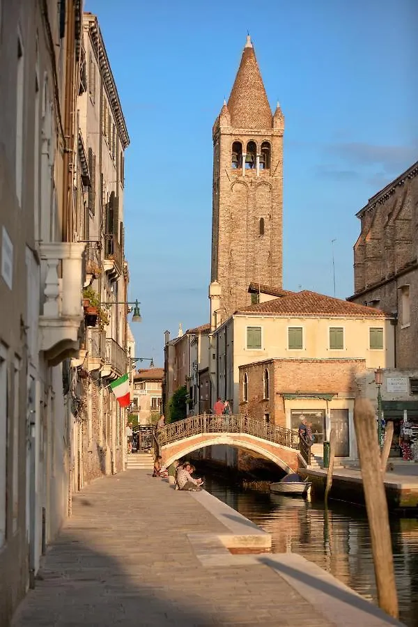 Suite Veronica & Maison Laguna Venice 0*,