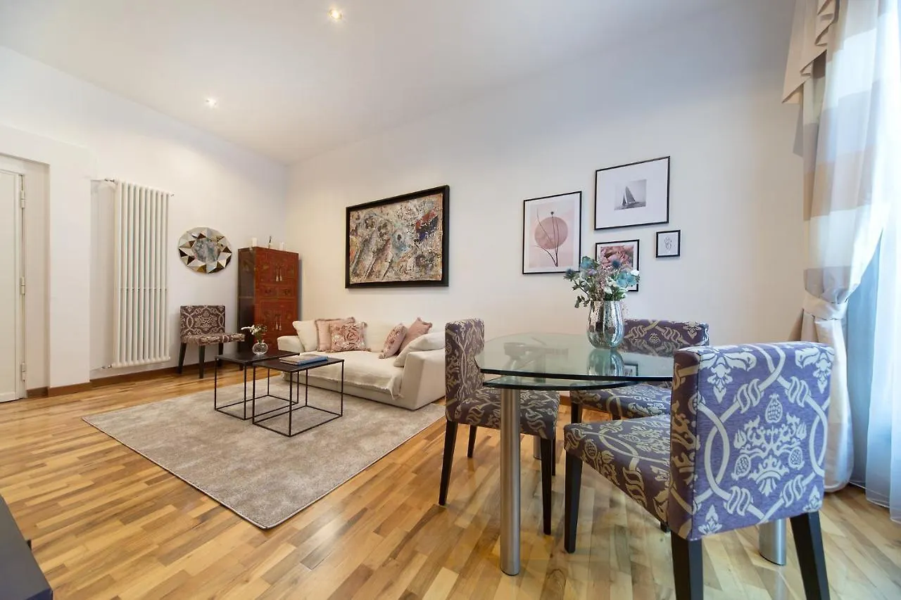 Apartment Suite Veronica & Maison Laguna Venice Italy