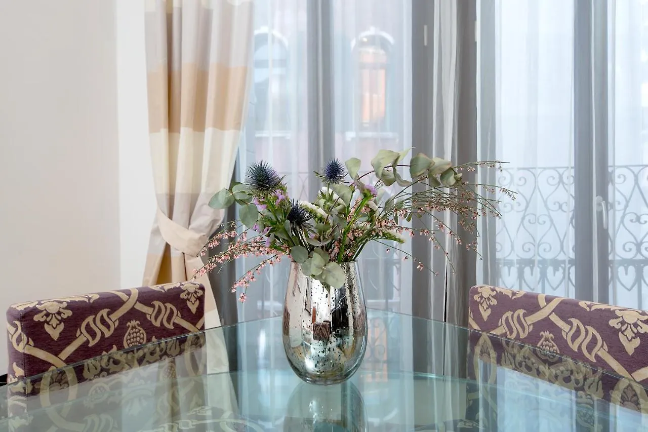 Apartment Suite Veronica & Maison Laguna Venice Italy